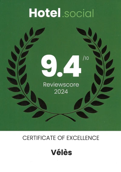 Logo du Prix Hotel Social Media reçu par Logis Vélès